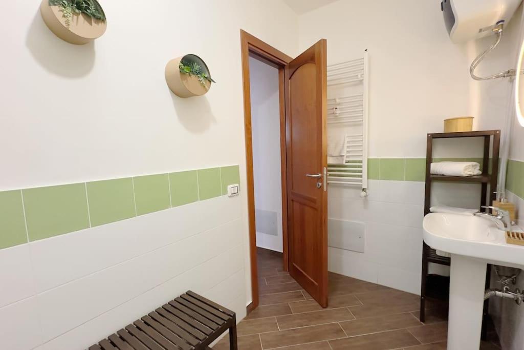 Molo Five Apartment Palermo Exteriér fotografie
